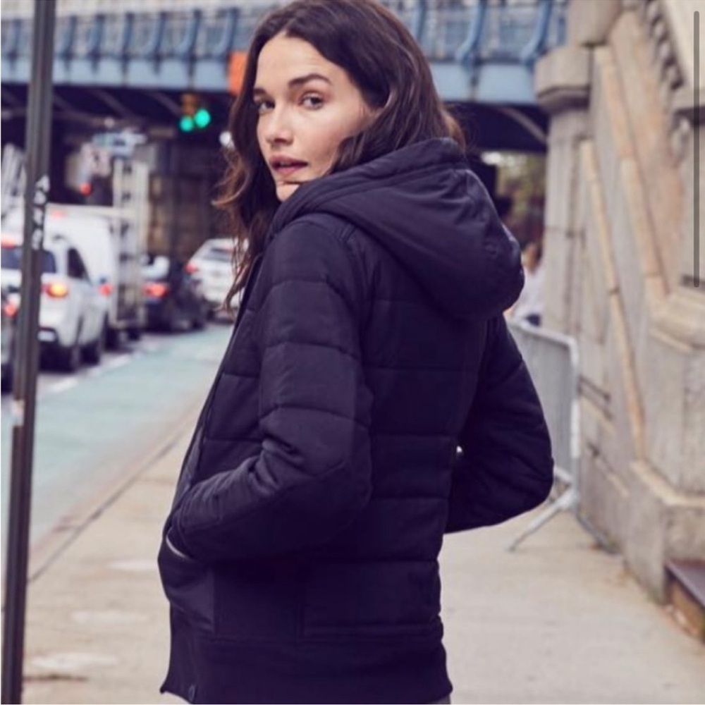 Blizzard Women's Hooded Quilted Puffer Jacket - Black
